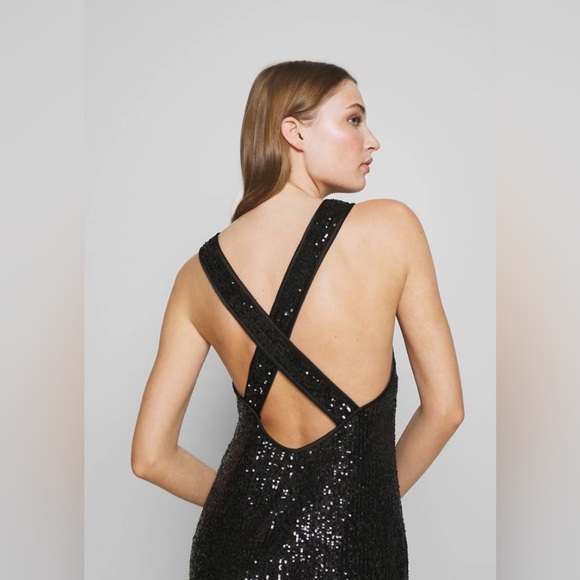 Diane Von Furstenberg Mercury Sequined Jersey Fitted Dress in Black Size 6 NWT - Picture 2 of 12